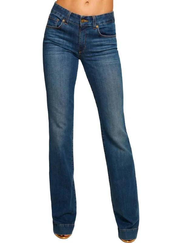 Kyle Low Rise Flare Jeans In Medium Wash