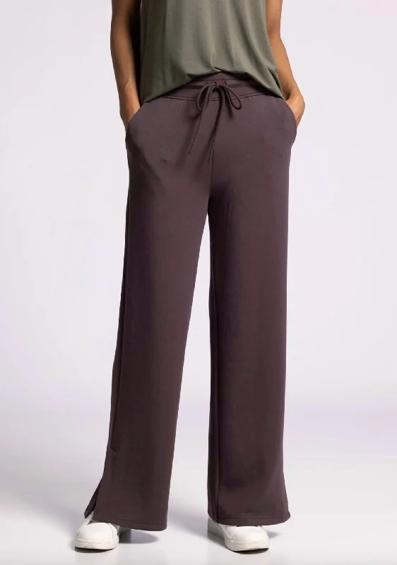 Layne Pants In Raisin